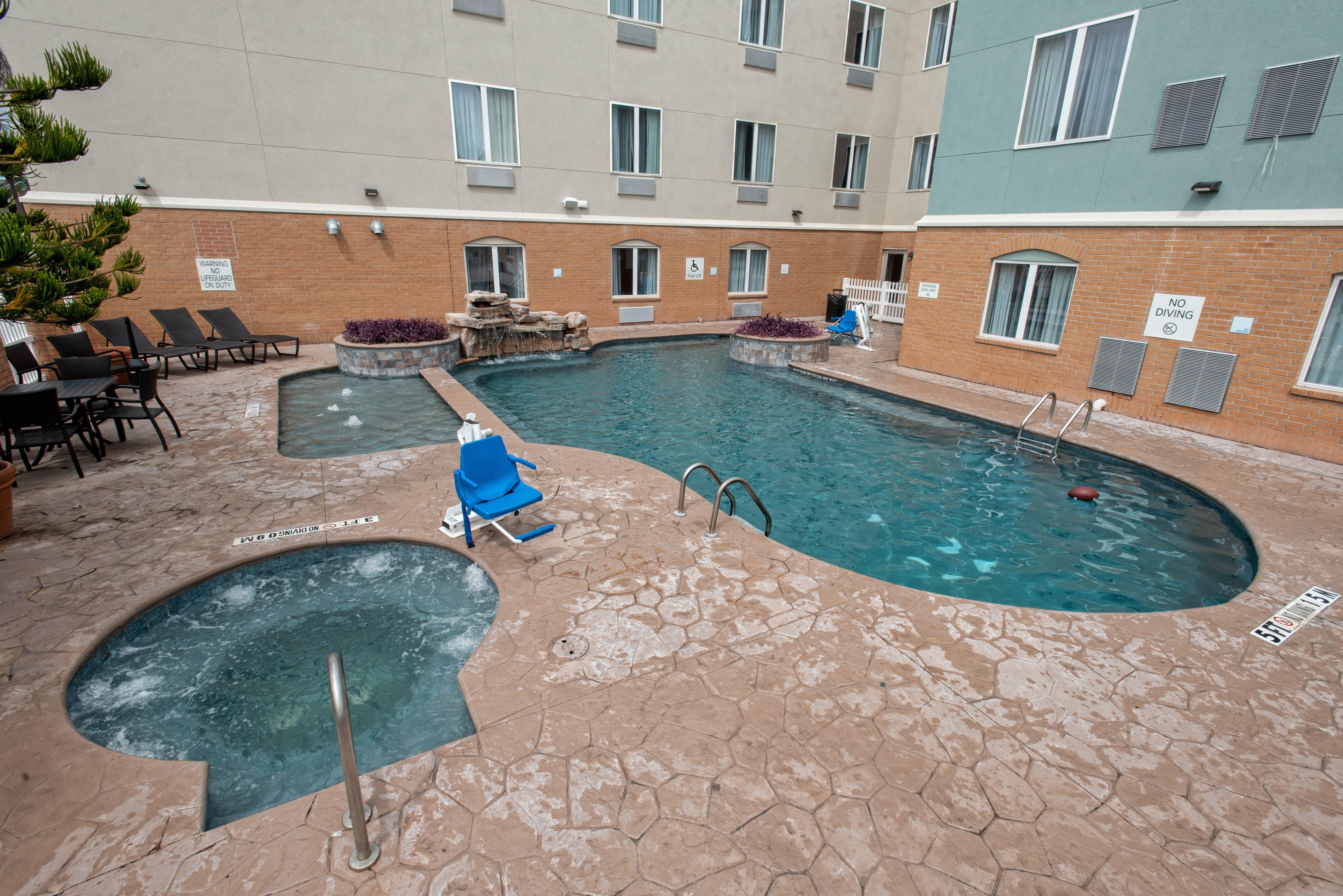 Express And Port Aransas/beach Area By Ihg Hotel