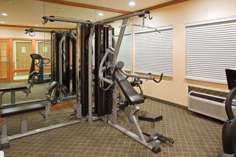 Express And Port Aransas/beach Area By Ihg Hotel 2*