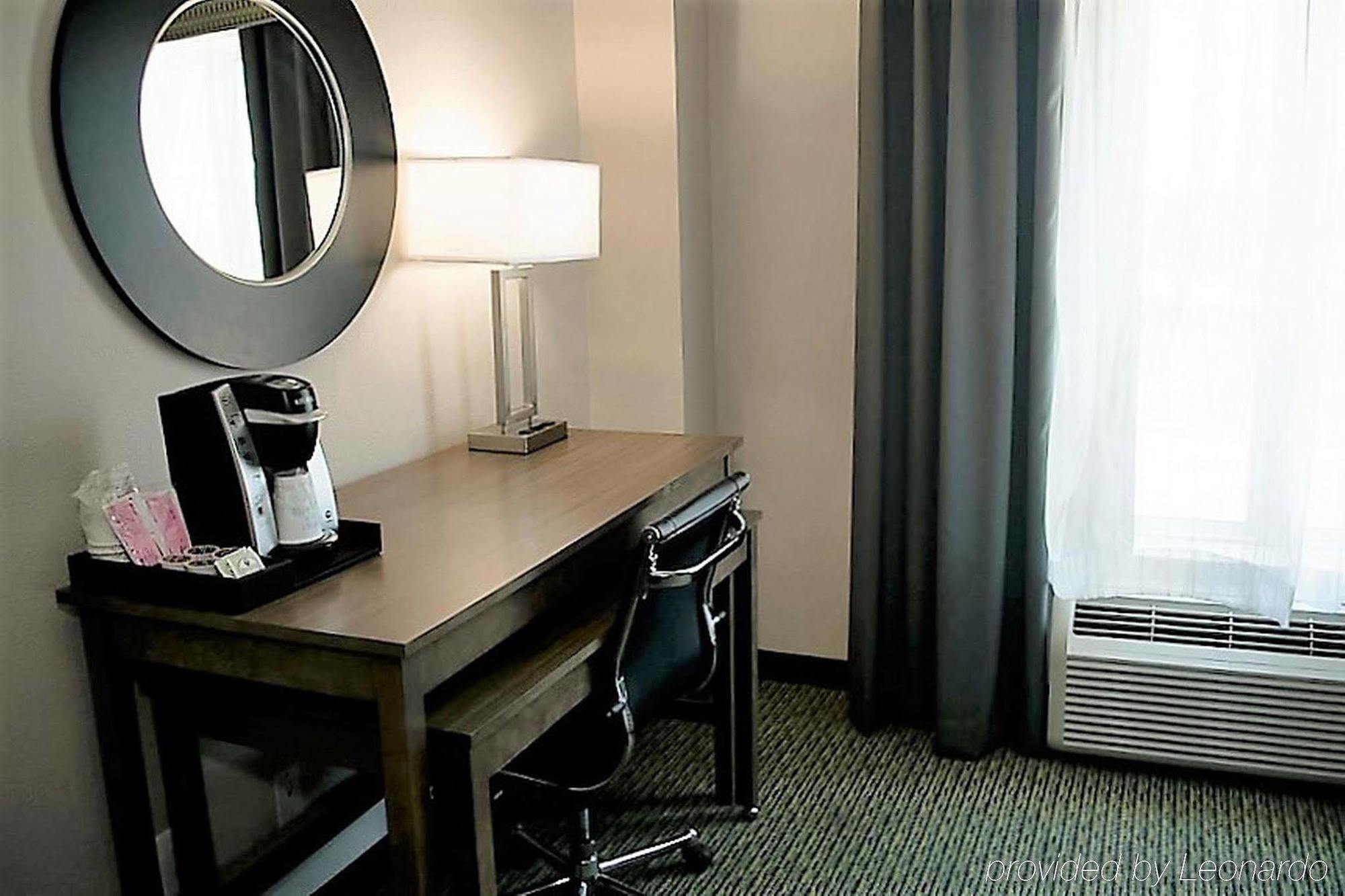Hotel Express And Port Aransas/beach Area By Ihg